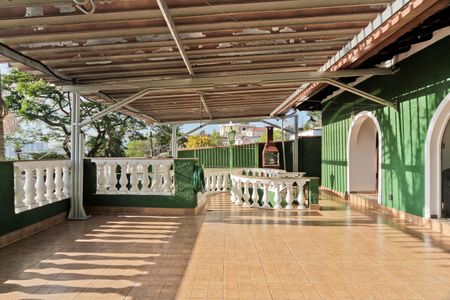 Casa para alugar com 250m², 3 quartos e 5 vagasÁrea externa