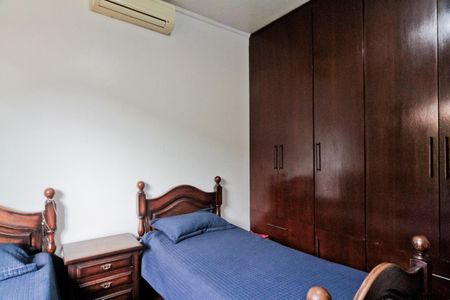 Casa para alugar com 250m², 3 quartos e 5 vagasQuarto 2