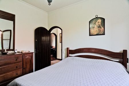 Casa para alugar com 250m², 3 quartos e 5 vagasSuíte