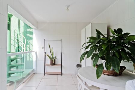 Casa para alugar com 250m², 3 quartos e 5 vagasÁrea de Serviço