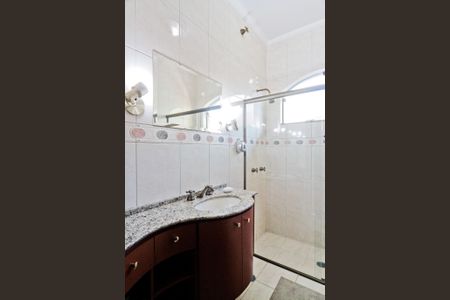 Casa para alugar com 250m², 3 quartos e 5 vagasBanheiro