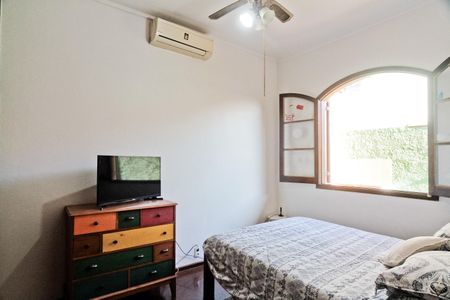 Casa para alugar com 250m², 3 quartos e 5 vagasQuarto 1