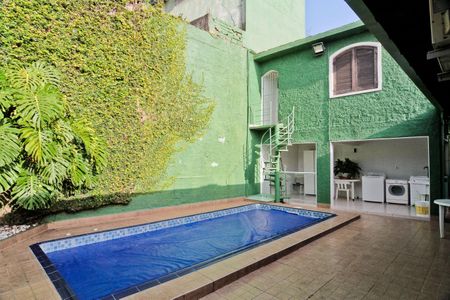 Casa para alugar com 250m², 3 quartos e 5 vagasÁrea externa