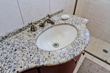 Casa para alugar com 250m², 3 quartos e 5 vagasBanheiro