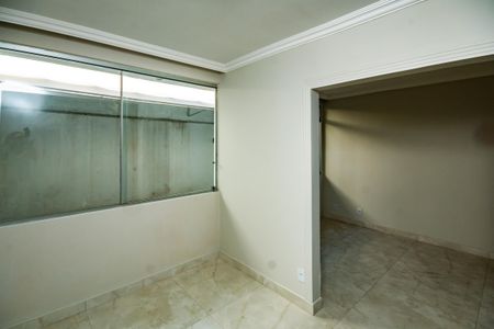 Casa à venda com 76m², 3 quartos e 1 vaga Casa à venda com 76m², 3 quartos e 1 vagaSala de Jantar