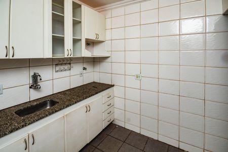 Casa à venda com 76m², 3 quartos e 1 vaga Casa à venda com 76m², 3 quartos e 1 vagaCozinha