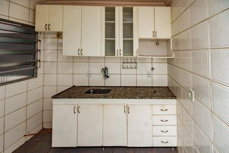 Casa à venda com 76m², 3 quartos e 1 vaga Casa à venda com 76m², 3 quartos e 1 vagaCozinha