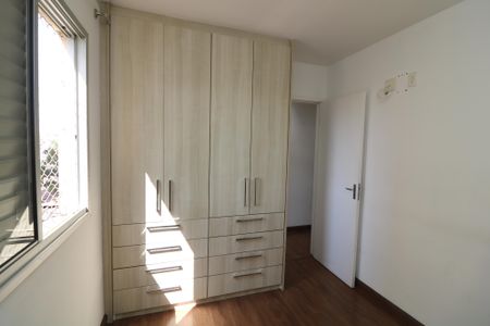 Apartamento à venda com 48m², 2 quartos e 1 vagaQuarto 2