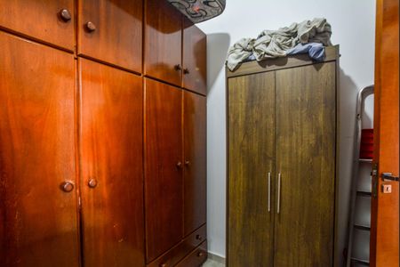 Quarto de apartamento à venda com 2 quartos, 47m² em Vila Suíça, Santo André