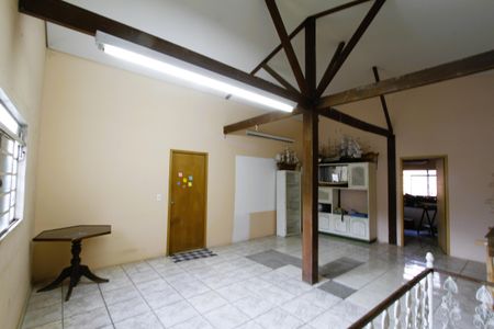 Casa para alugar com 350m², 7 quartos e 4 vagasCobertura