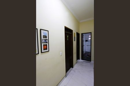 Casa para alugar com 350m², 7 quartos e 4 vagasCorredor