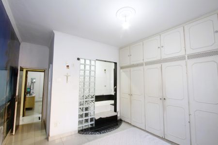 Casa para alugar com 350m², 7 quartos e 4 vagasQuarto 2 - Suíte