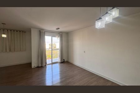 Apartamento à venda com 77m², 3 quartos e 1 vagaSala