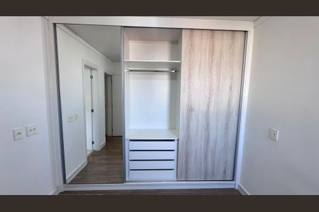 Apartamento à venda com 77m², 3 quartos e 1 vagaSuíte