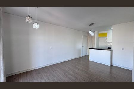 Apartamento à venda com 77m², 3 quartos e 1 vagaSala