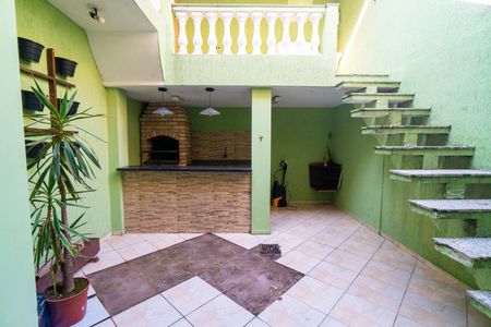 Casa à venda com 130m², 2 quartos e 2 vagasChurrasqueira