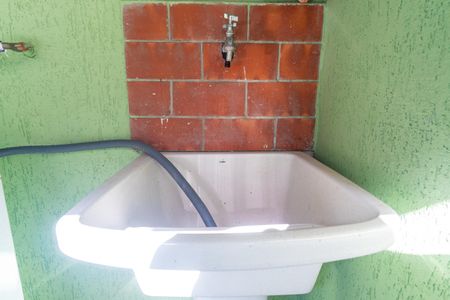 Casa à venda com 130m², 2 quartos e 2 vagasLavanderia Detalhe