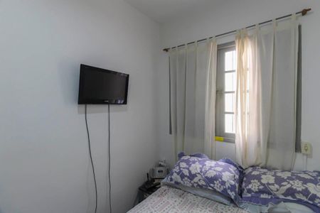 Casa à venda com 80m², 3 quartos e 10 vagas Casa à venda com 80m², 3 quartos e 10 vagasQuarto 3