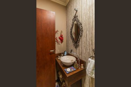 Casa à venda com 281m², 3 quartos e 3 vagasLavabo 1