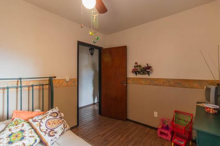 Quarto 1 de casa à venda com 3 quartos, 281m² em Espírito Santo, Porto Alegre