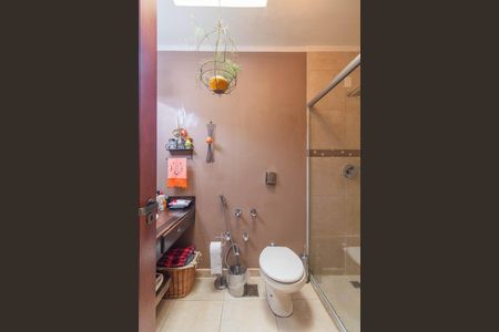 Casa à venda com 281m², 3 quartos e 3 vagasBanheiro da Suíte