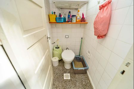 Apartamento à venda com 59m², 2 quartos e 1 vagaBanheiro de serviço