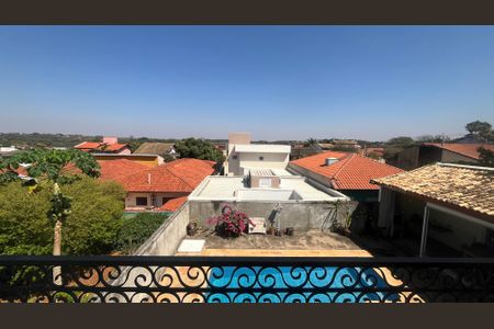 Casa à venda com 350m², 4 quartos e 4 vagasSuíte 2