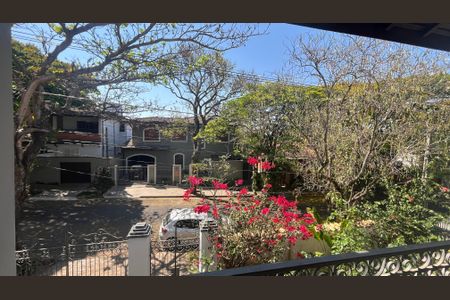 Casa à venda com 350m², 4 quartos e 4 vagasQuarto 2