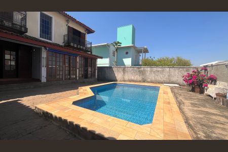 Casa à venda com 350m², 4 quartos e 4 vagasÁrea Externa