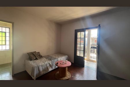 Casa à venda com 350m², 4 quartos e 4 vagasQuarto 2
