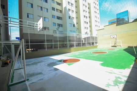 Apartamento à venda com 77m², 2 quartos e 1 vaga Apartamento à venda com 77m², 2 quartos e 1 vagaÁrea comum