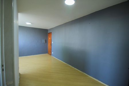 Apartamento à venda com 77m², 2 quartos e 1 vaga Apartamento à venda com 77m², 2 quartos e 1 vagaSala