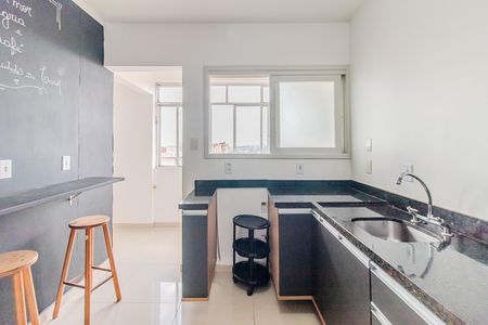 Apartamento à venda com 96m², 3 quartos e 1 vagaCozinha e Área de Serviço