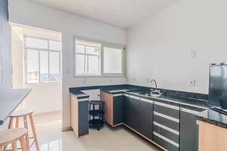 Apartamento à venda com 96m², 3 quartos e 1 vagaCozinha e Área de Serviço