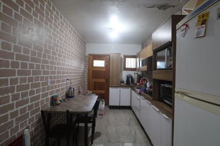 Casa à venda com 50m², 2 quartos e 2 vagasCozinha