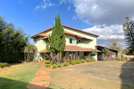 Casa à venda com 460m², 5 quartos e 4 vagasÁrea comum