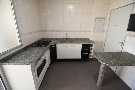 Apartamento à venda com 103m², 3 quartos e 2 vagasCozinha