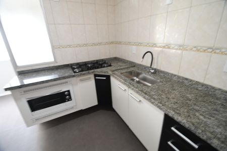 Apartamento à venda com 103m², 3 quartos e 2 vagasCozinha