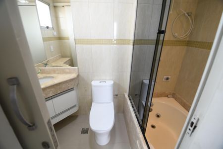 Apartamento à venda com 103m², 3 quartos e 2 vagasBanheiro Suíte