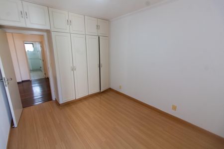 Apartamento à venda com 156m², 3 quartos e 1 vagaQuarto 2