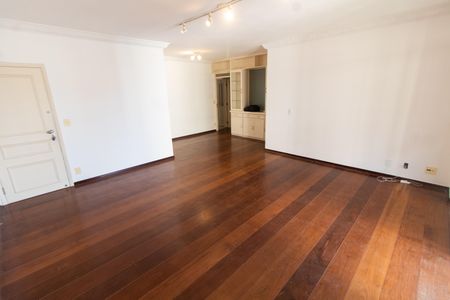 Apartamento à venda com 156m², 3 quartos e 1 vagaSala