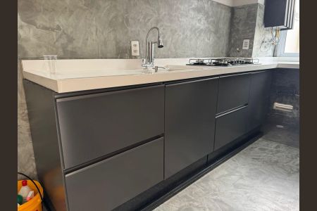 Cozinha  de apartamento à venda com 2 quartos, 78m² em Jardim Monte Alegre, Taboão da Serra