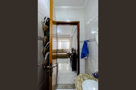 Casa à venda com 144m², 3 quartos e 2 vagasLavabo