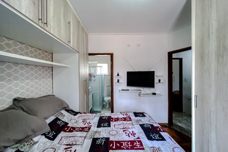 Casa à venda com 144m², 3 quartos e 2 vagasSuíte