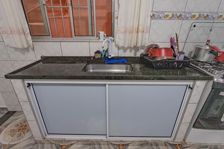 Casa para alugar com 57m², 2 quartos e 1 vaga Casa para alugar com 57m², 2 quartos e 1 vagaCozinha