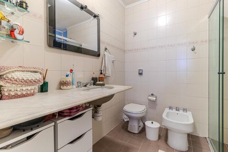 Apartamento à venda com 98m², 2 quartos e sem vagaBanheiro da Suíte