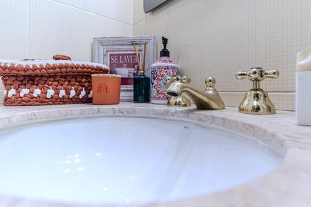 Apartamento à venda com 98m², 2 quartos e sem vagaBanheiro Social