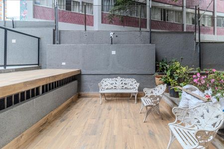 Apartamento à venda com 98m², 2 quartos e sem vagaÁrea comum - Jardim