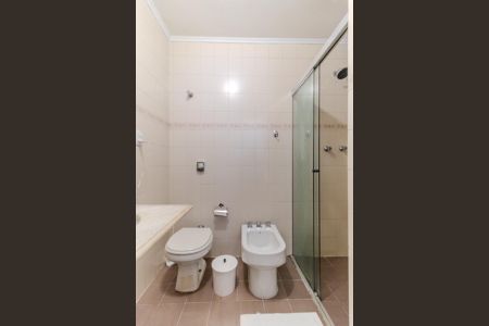 Apartamento à venda com 98m², 2 quartos e sem vagaBanheiro da Suíte