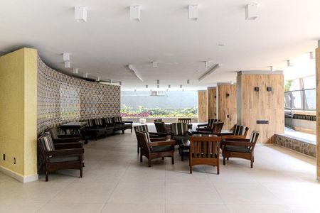 Apartamento à venda com 98m², 2 quartos e sem vagaÁrea comum - Salão de festas